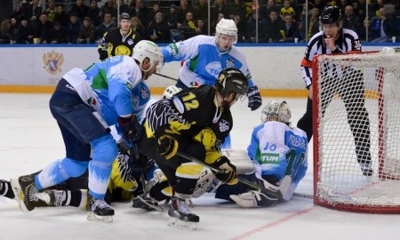 Видеообзор матча плей-офф ВХЛ «Сарыарка» — «Торос» 1:2