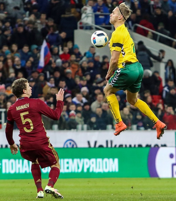 Жулпа сыграл против России