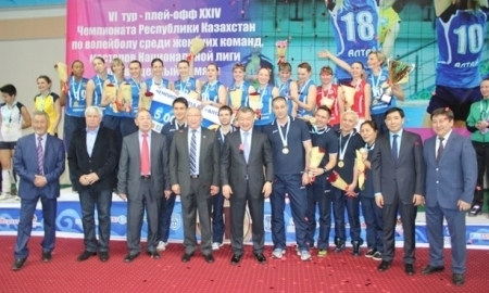 Видео награждения «Алтая» золотыми медалями чемпионата РК