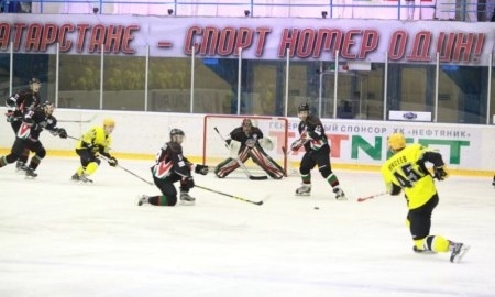Фоторепортаж с матча плей-офф ВХЛ «Нефтяник» — «Сарыарка» 3:2