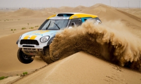 Казахстанская команда «MobilEx Racing Team» стартовала в гонке «Abu Dhabi Desert Challenge»