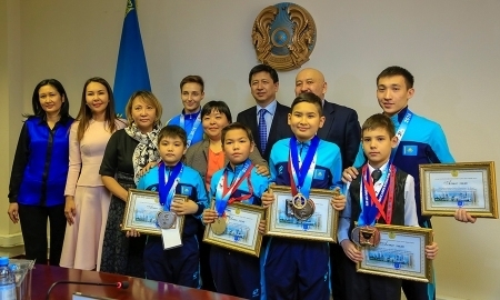 В Астане прошло чествование призеров международных турниров по каратэ-до