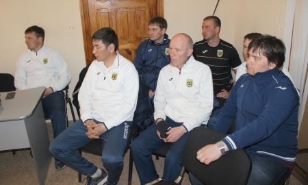 Тренеры футбольного центра ФК «Тобол» освежили знания правил футбола 