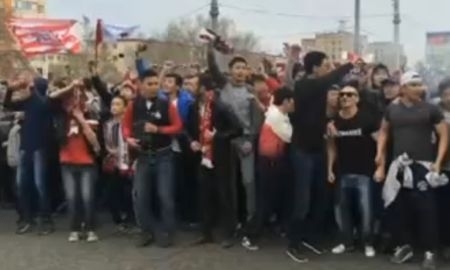  Массовое шествие футбольных фанатов напугало актюбинцев
