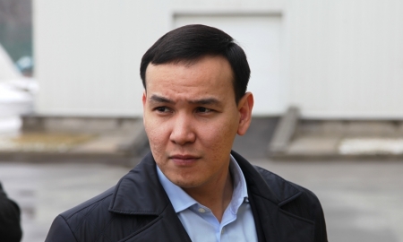 Олжас Абраев включен в список комиссаров ФИФА