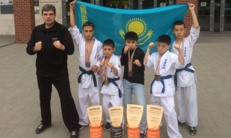 Спортсмены из Актау завоевали десять медалей на чемпионате Евразии по ашихара-карате