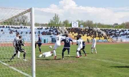 Фоторепортаж с матча Премьер-Лиги «Ордабасы» — «Тобол» 2:2