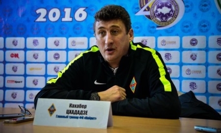 Видео послематчевой пресс-конференции Кахабера Цхададзе игры Премьер-Лиги «Атырау» — «Кайрат» 0:1