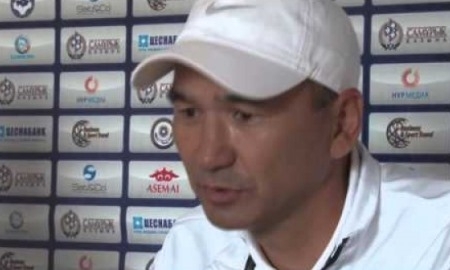 Видео послематчевой пресс-конференции Султана Абильдаева игры Первой лиги «Кайсар» — «Шахтер-Булат» 3:0