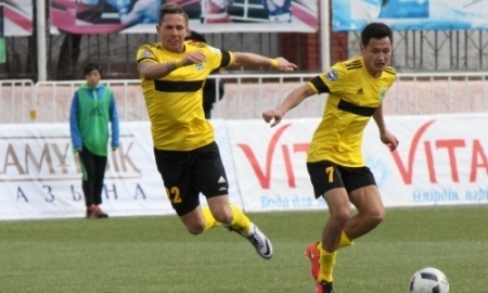 <strong>«Тобол» минимально одолел «Тараз»</strong>