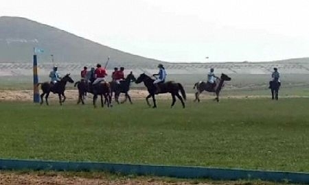 В Таразе впервые проводится республиканский турнир по конному поло