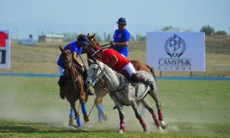 Миллион тенге разыграли на ипподроме Тараза