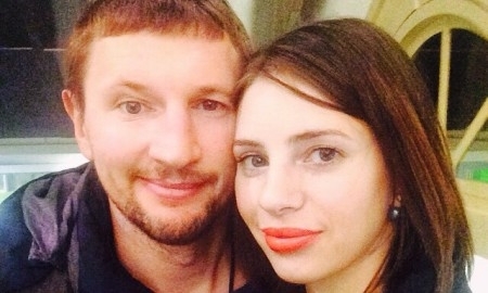 Жены хоккеистов сборной Казахстана — в числе лучших красавиц-болельщиц