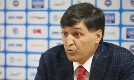 Юрий Уткульбаев не стал отвечать на вопросы журналистов в Уральске