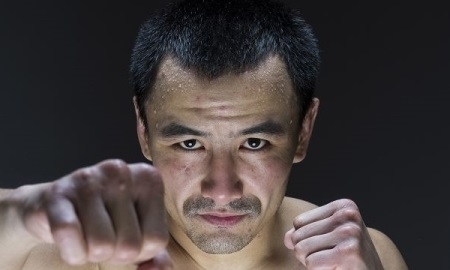 Жанат Жакиянов получил травму