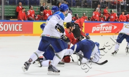 20min.ch: «Слова наших хоккеистов разошлись с делом» 