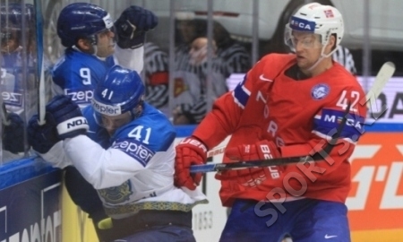 Казахстан опустился на седьмое место в группе чемпионата мира