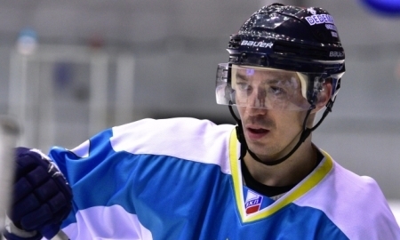 Евгений Фадеев остается в «Торпедо»