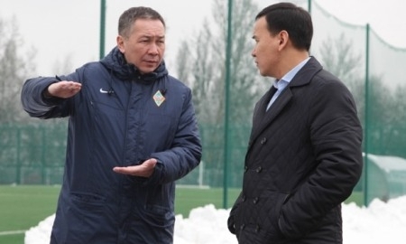 Против отставки Олжаса Абраева высказались только представители «Кайрата» и «Кайсара»