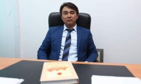 «Кайрат» подарил тренажеры средней школе 