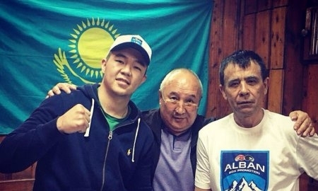 Ешенов выйдет на ринг 28 мая в Ташкенте