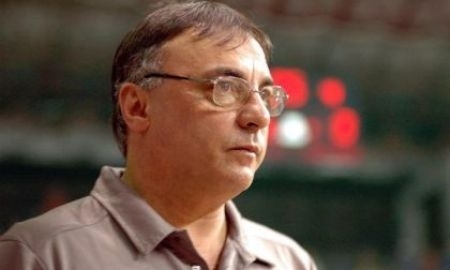 Сборную Азербайджана вместо Какау возглавил Жуниор