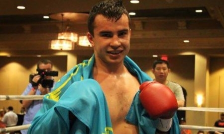 Ахмедиев одержал десятую победу в профи