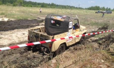 В Петропавловске чемпионат по джип-спринту и мотокроссу собрал свыше 30 автолюбителей