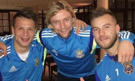 Как Тимощук проиграл Ярмоленко в настольный футбол