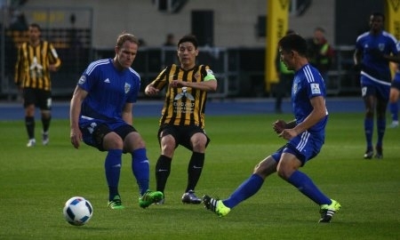 Фоторепортаж с матча Премьер-Лиги «Кайрат» — «Жетысу» 2:0