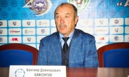 Видео послематчевой пресс-конференции Бахтияра Байсеитова игры Премьер-Лиги «Атырау» — «Ордабасы» 2:2