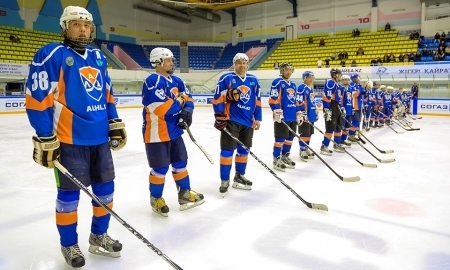 В Астане состоялось открытие любительского турнира по хоккею