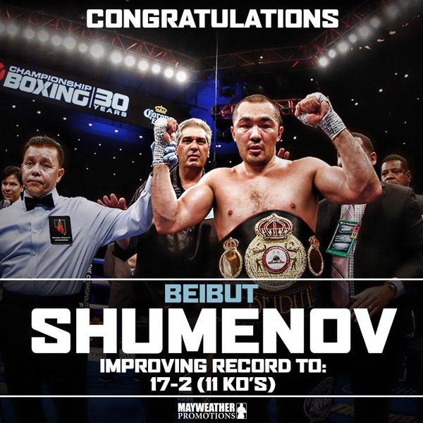 Мэйвезер поздравил Шуменова с титулом WBA