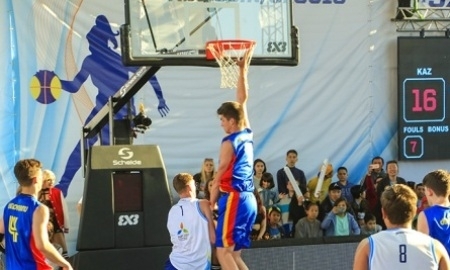Казахстан победил в первом матче на чемпионате мира по стритболу в Астане