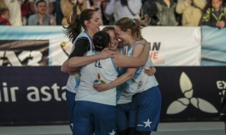 Казахстанская сборная девушек победила фаворитов турнира на чемпионате мира по стритболу