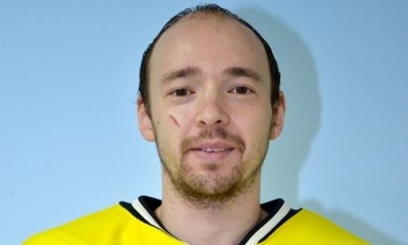 Хоккеист «Сарыарки» Билалов перешел в «Нефтяник»