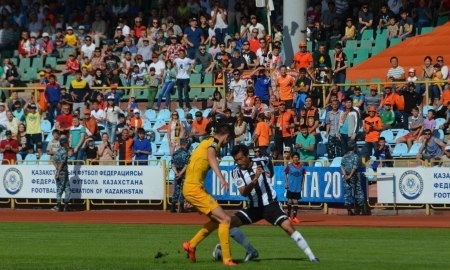 Матчи 15-го тура Премьер-Лиги посетили 21 500 зрителей