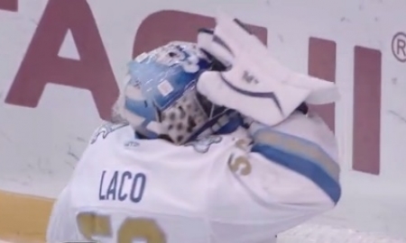 Сейв Лацо в матче «Адмирал» — «Барыс» вошел в ТОП-10 лучших сейвов регулярного чемпионата КХЛ 2015-2016