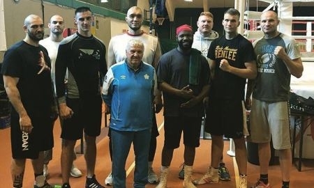 Елеусинов стал чемпионом турнира во Флориде, Дычко провёл спарринг с Кличко