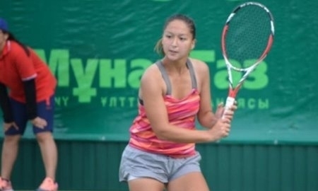 Айнитдинова вышла в 1/2 финала «одиночки» турнира ITF в Фергане