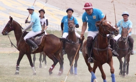 На республиканском турнире по конному поло таразцы взяли реванш