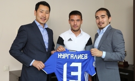 <strong>Азат Нургалиев подписал контракт с «Астаной»</strong>