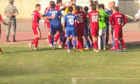 Видео матча Премьер-Лиги «Акжайык» — «Тараз» 2:1