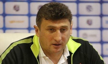 Видео послематчевой пресс-конференции Цхададзе игры Премьер-Лиги «Актобе» — «Кайрат» 2:6