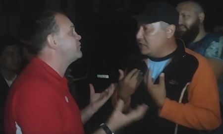 <strong>Болельщики «Актобе» жестко встретили Васильева в аэропорту (+18)</strong>