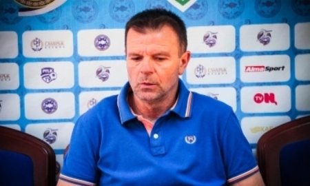 Видео послематчевой пресс-конференции Младенова игры Премьер-Лиги «Атырау» — «Шахтер» 0:0