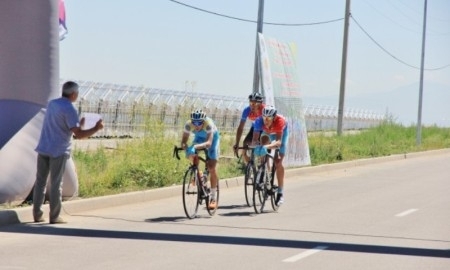 Фоторепортаж с юниорской групповой гонки чемпионата Казахстана