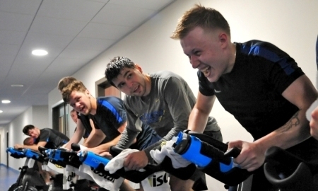 Фоторепортаж с молодежного тренировочного лагеря «Барыса»