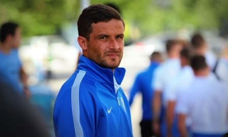 Фоторепортаж с прибытия «МТК Будапешт» на Центральный стадион Актобе 