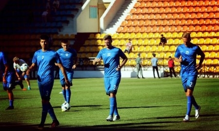 Фоторепортаж с предматчевой тренировки команд игры Лиги Европы «Актобе» — «МТК Будапешт»